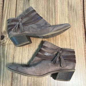 Life Stride Faux Suede Boot